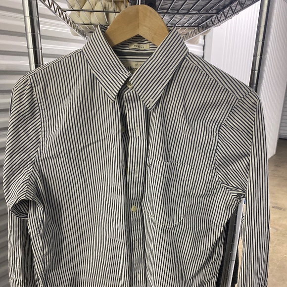 Men’s Abercrombie & Fitch button up shirt - Picture 1 of 4